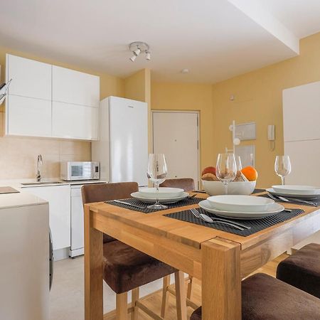 Apartamento 1 Habitacion Plaza San Julian Centro Seville Luaran gambar