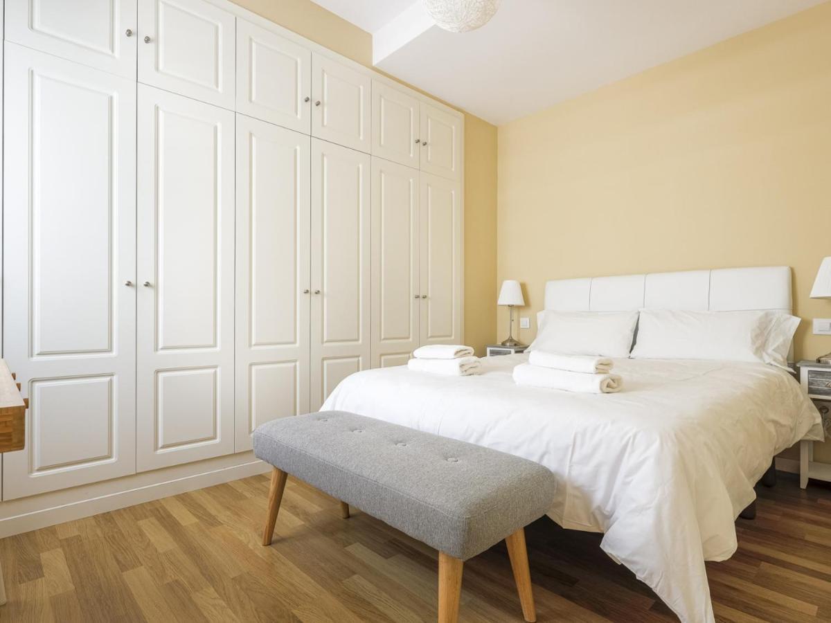 Apartamento 1 Habitacion Plaza San Julian Centro Seville Luaran gambar