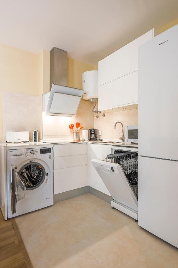 Apartamento 1 Habitacion Plaza San Julian Centro Seville Luaran gambar